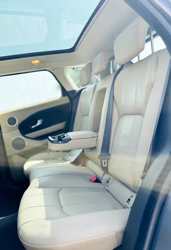 2016 LAND ROVER RANGE ROVER EVOQUE - Image 12