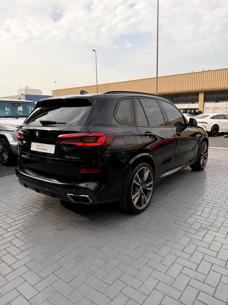 Bmw X5 M50i GCC - No Accident - FSH - Under warranty - Image 11