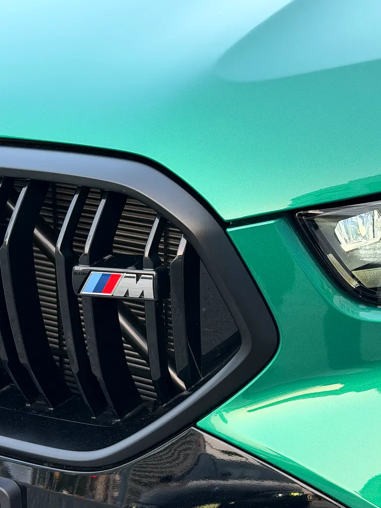 BMW X6 M60i xDrive M Sport - GCC Specs - 5 Years Warranty - 5 Years Free Service. Free insurance… - Image 5