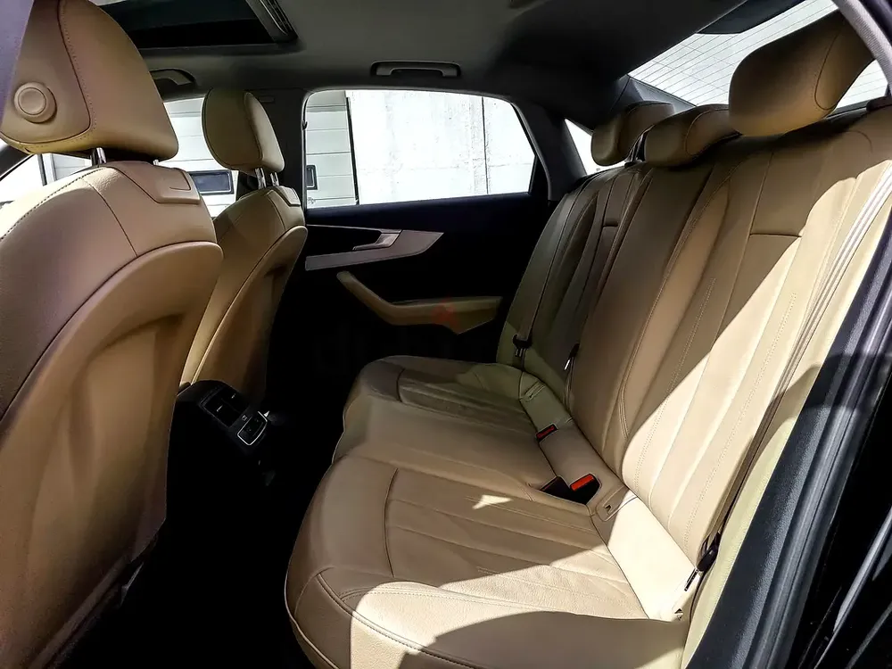 AED 654/month | 2019 Audi A4  | GCC Specs | Ref#471694 - Image 12