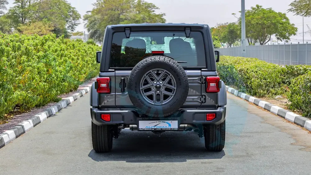 ( 5 Years Warranty + 3 Years Service ) 2026 Jeep Wrangler Sport S 2.0T 4x4 GCC 0Km - Image 6