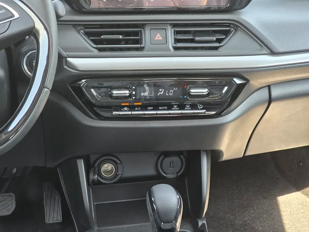 Suzuki Swift GLX 2026 MODEL Two Tone - Image 12