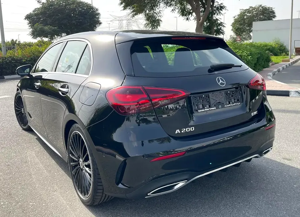 Mercedes-Benz A-Class A 200 AMG 2025 - GCC Specs - Brand New! - Image 4