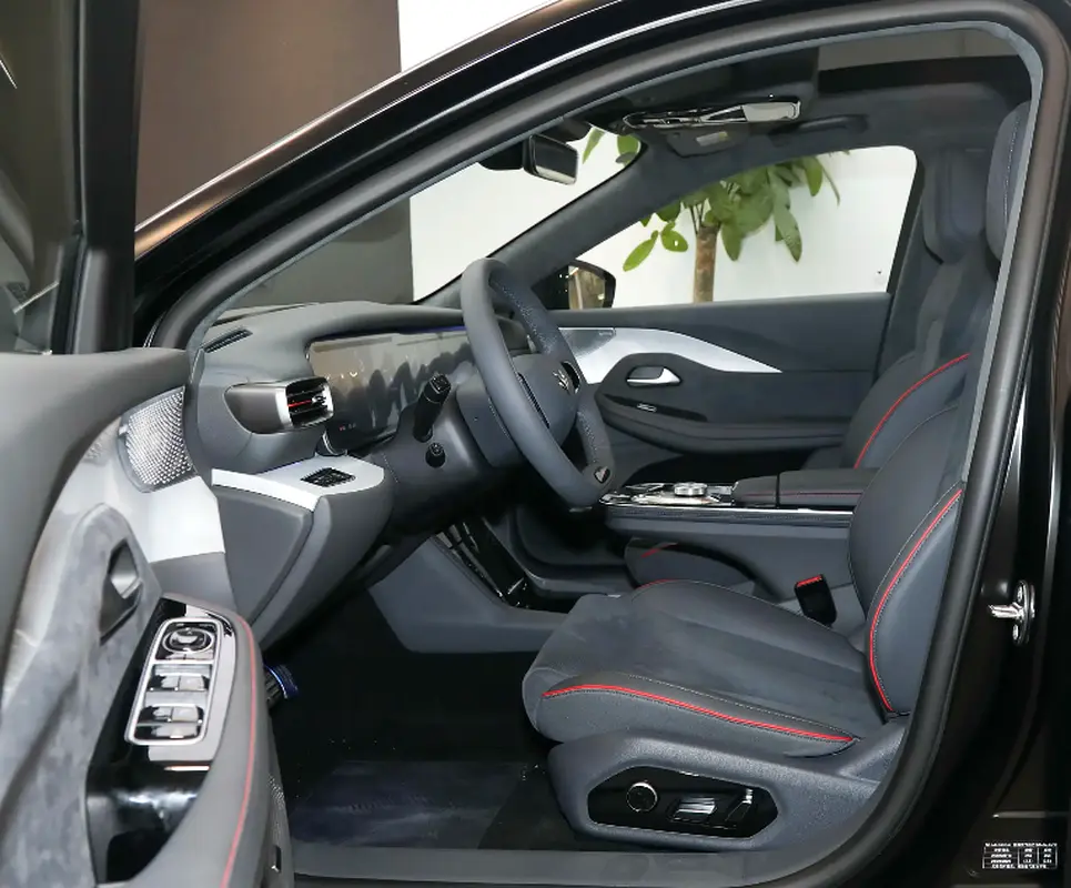 ARCFOX Alpha S AWD Pioneer Edition - Image 4