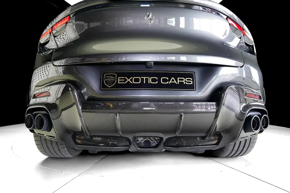 CARBON INTERIOR | CARBON EXTERIOR | SERVICE TILL  2032 | PANORAMIC ROOF | PUROSANGUE - Image 4