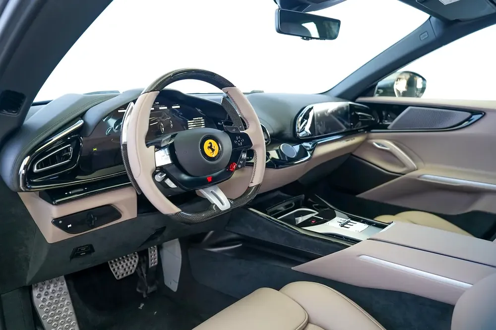 CARBON INTERIOR | CARBON EXTERIOR | SERVICE TILL  2032 | PANORAMIC ROOF | PUROSANGUE - Image 9