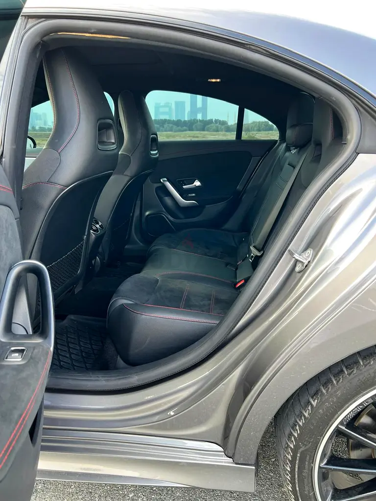 2022 Mercedes-Benz CLA 250 4MATIC - American Specs - Excellent Condition - Image 10