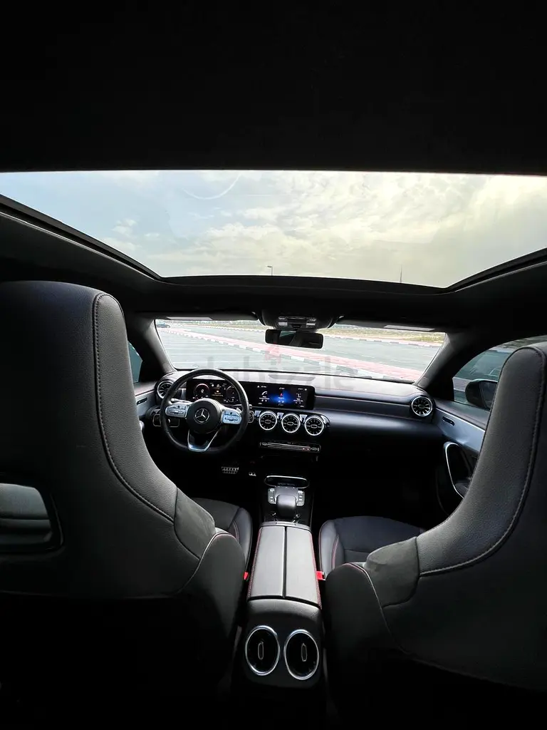 2022 Mercedes-Benz CLA 250 4MATIC - American Specs - Excellent Condition - Image 4