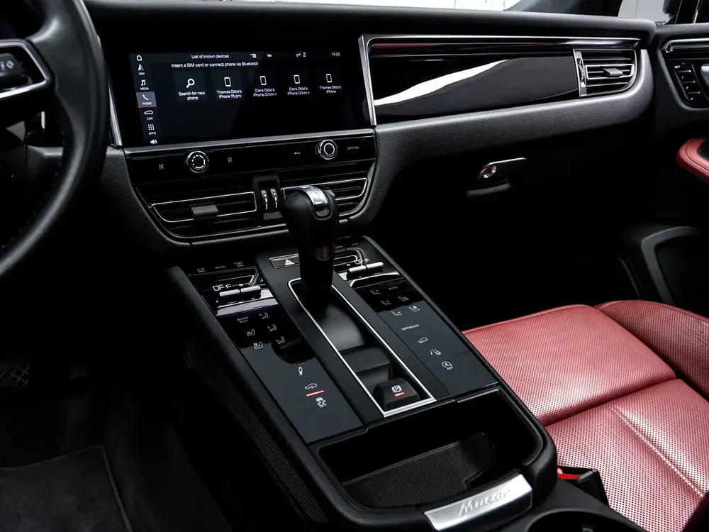 SUMMER STARTS NOW | EXCLUSIVE DEAL BY BLACKLINE, November 2026 Porsche Warranty, Low KMs, GCC - Image 15