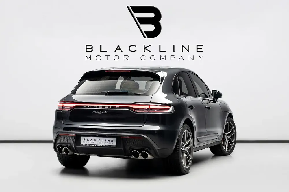 SUMMER STARTS NOW | EXCLUSIVE DEAL BY BLACKLINE, November 2026 Porsche Warranty, Low KMs, GCC - Image 4