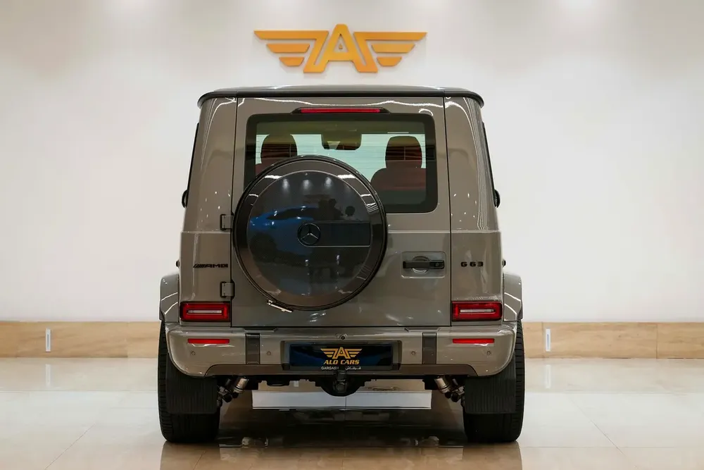 2025 Mercedes Benz G63 AMG / 5 Years Warranty And Service Contract Till 100k km / Gcc Specs - Image 11