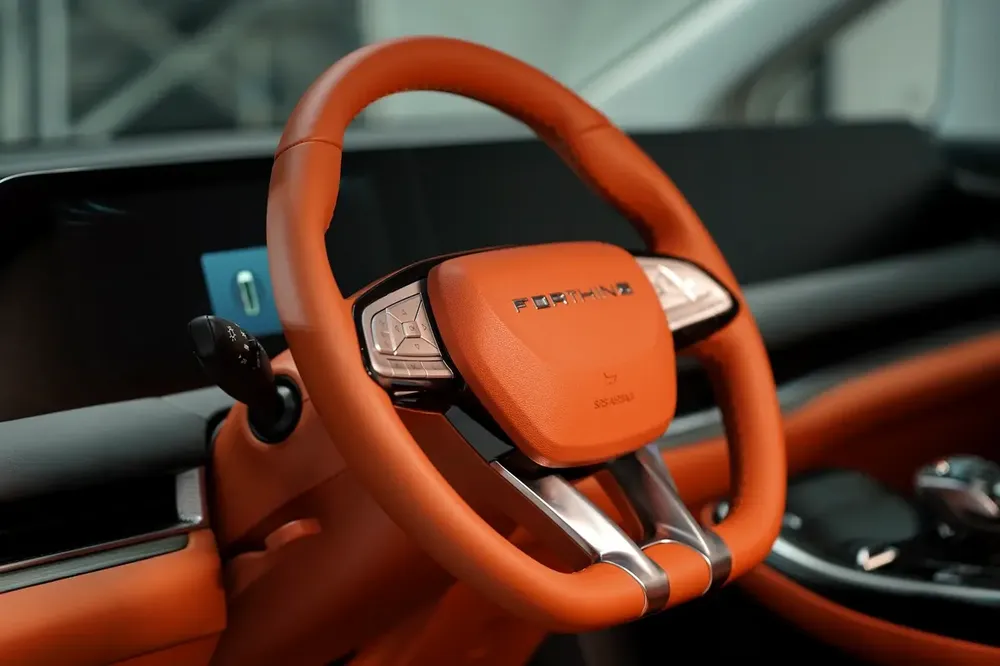 Boldly Hybrid. Perfectly Executive. - Image 7