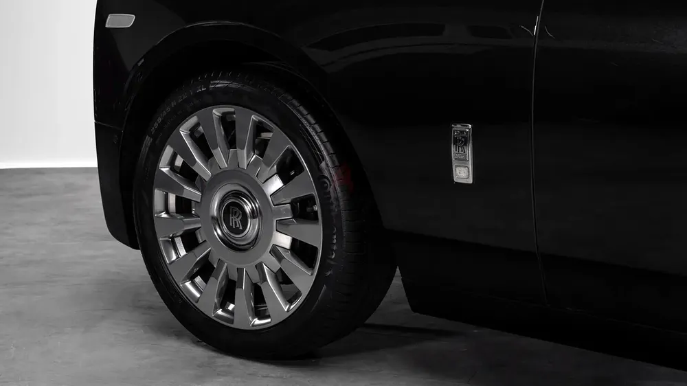 2019 Rolls-Royce Phantom VIII | GCC Specs | Pristine Condition - Image 12