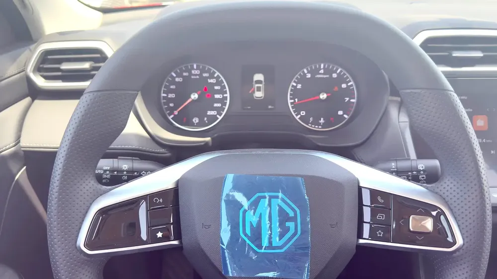 MG ZS 2025 Standard - Chinese Specs - Brand New Compact SUV - Image 15