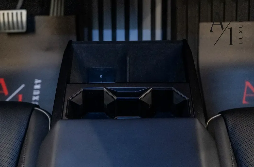 2024 Tesla Cyberbeast, Fully Loaded, Excellent Condition, American Spec - Image 9