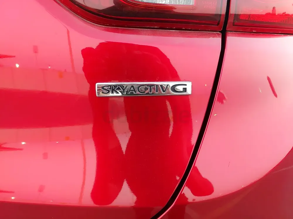 Mazda cx3 2024 gcc specs 26000 km! Only - Image 17