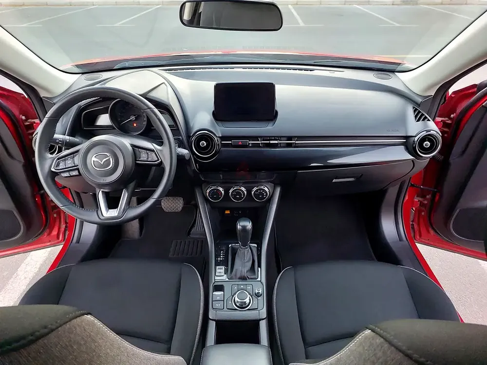 Mazda cx3 2024 gcc specs 26000 km! Only - Image 9