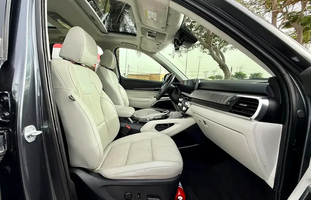2023 Kia Telluride SX Full Options | G.C.C | First Owner | Full Service History - Image 17