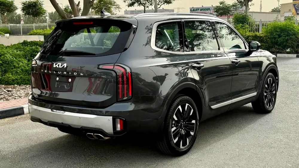 2023 Kia Telluride SX Full Options | G.C.C | First Owner | Full Service History - Image 9