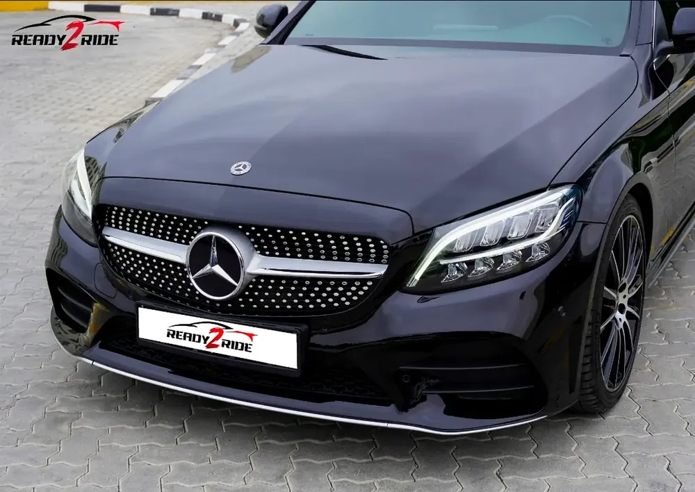 Low Mileage 2020 Mercedes C200 AMG GCC # Top Range - Image 4