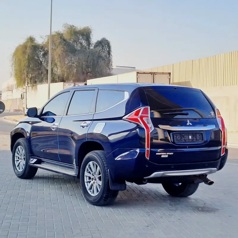 Mitsubishi Montero // Gcc space // No Accident // No Reprint // Model 2016 // Good conditions - Image 13