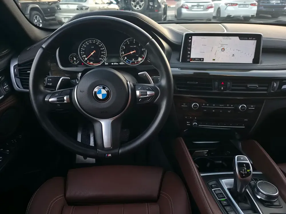BMW X6 XDrive 3.5 M-Kit Twin Power Turbo Full Option Gcc Single Owner Original Paint Well Maintaind - Image 15