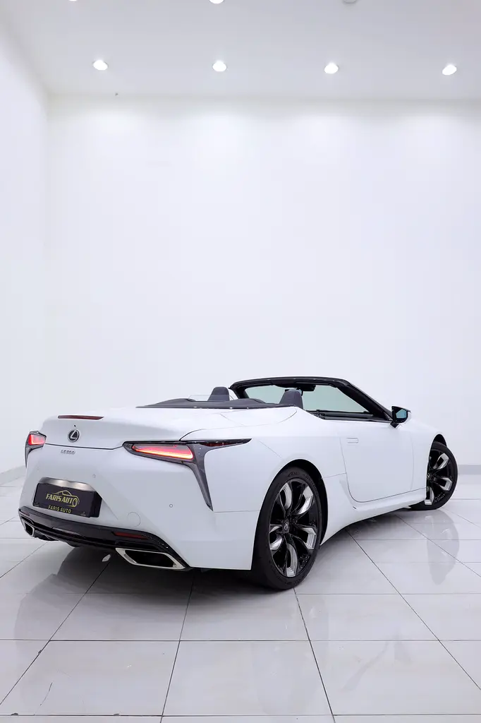 LEXUS LC500 TITANIUM 2024 LIKE NEW WITH FULL PPF - Image 6