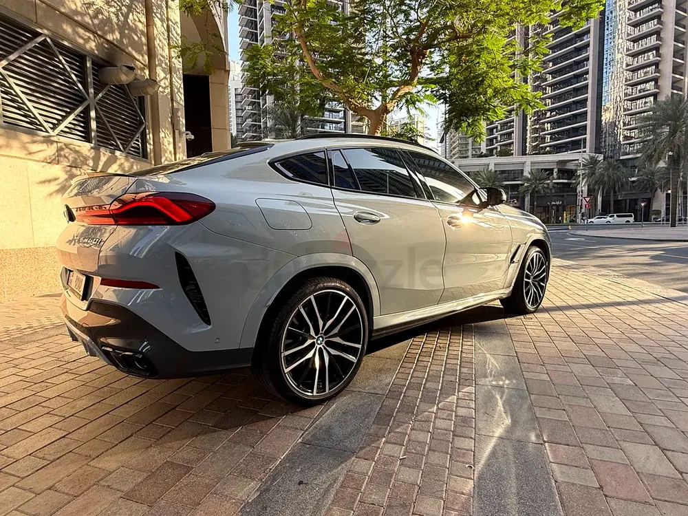 BMW X6 M60i 2025 GCC Specs - Brand New - Image 4