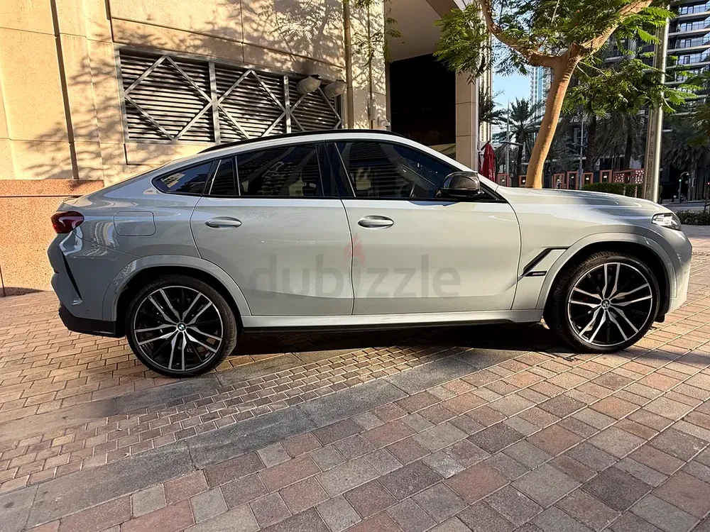 BMW X6 M60i 2025 GCC Specs - Brand New - Image 5