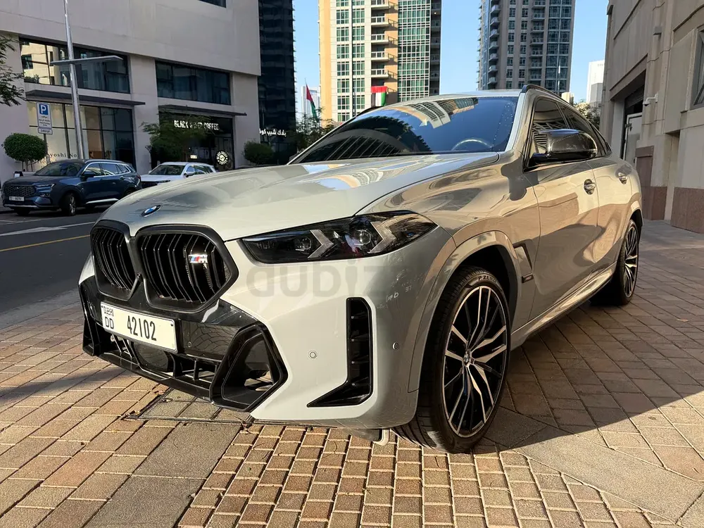 BMW X6 M60i 2025 GCC Specs - Brand New - Image 8