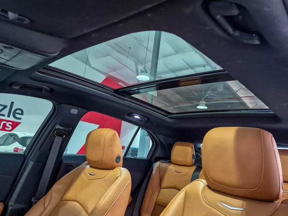 AED 1976/month | 2023 Cadillac XT4  | GCC Specs | Ref#457874 - Image 12