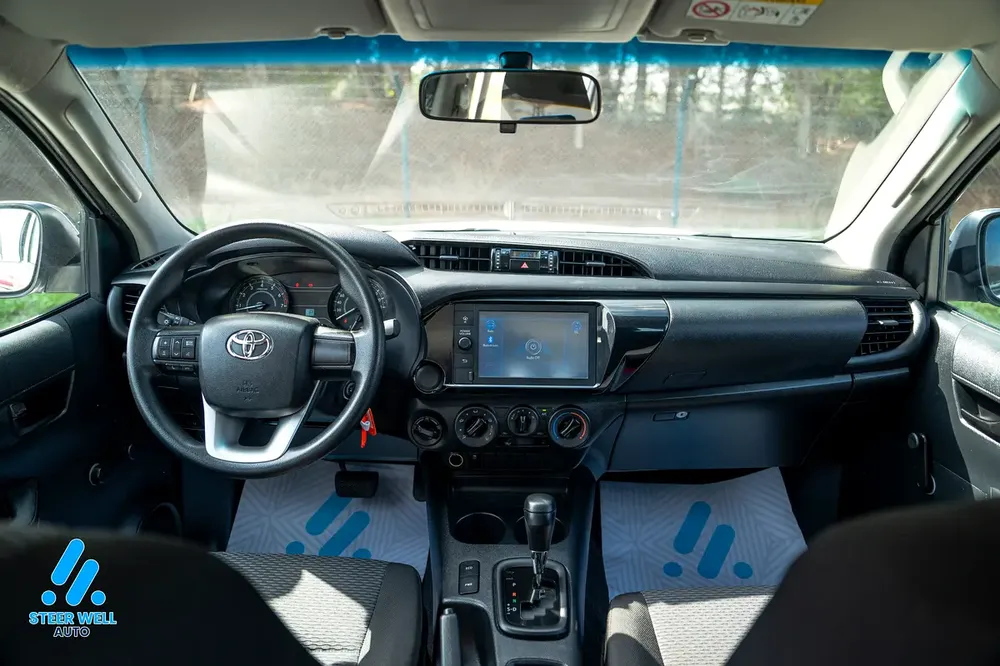 2022 Toyota Hilux GL 2.7L Automatic | GCC Specs Dual-Cab Pickup Built for Power  Reliability - Image 11