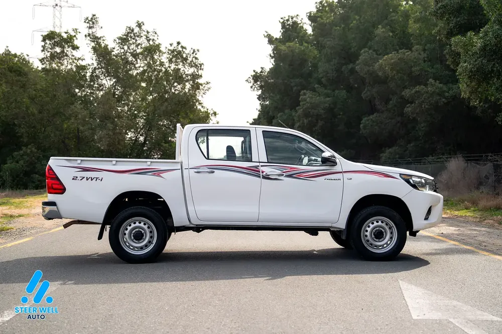2022 Toyota Hilux GL 2.7L Automatic | GCC Specs Dual-Cab Pickup Built for Power  Reliability - Image 4