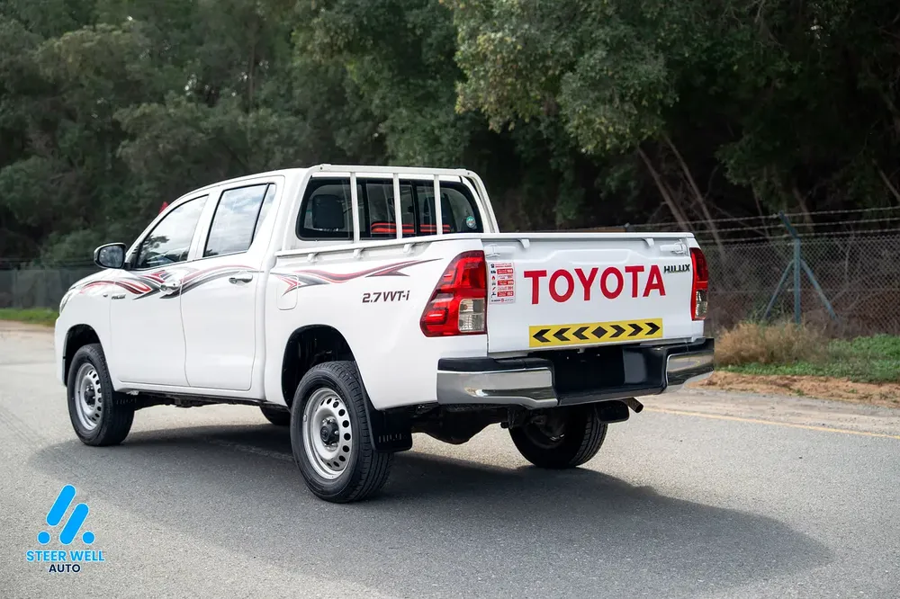 2022 Toyota Hilux GL 2.7L Automatic | GCC Specs Dual-Cab Pickup Built for Power  Reliability - Image 6
