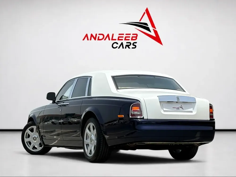 ROLLS-ROYCE PHANTOM | 6.75L V12 | 2011 | FULL SERVICE HISTORY | GCC SPECS - Image 7