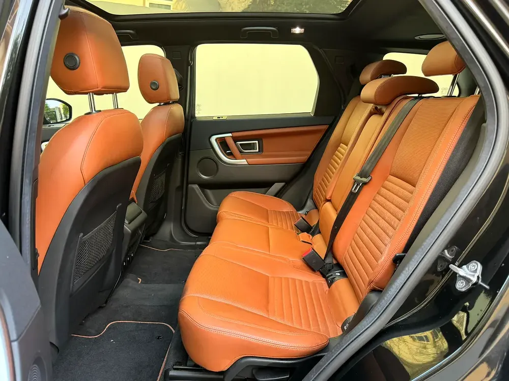 GULF SPECS 2017 DISCOVERY SPORT HSE LUXURY AWD 2.0LITRE TURBO-CHARGED (AL-TAYER PARTIAL) - Image 12