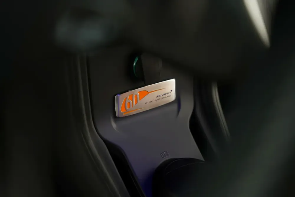 2025 MCLAREN GTS WITH WARRANTY  SERVICE CONTRACT - Image 14