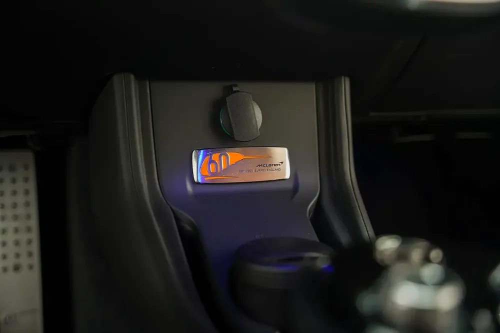 2025 MCLAREN GTS WITH WARRANTY  SERVICE CONTRACT - Image 15