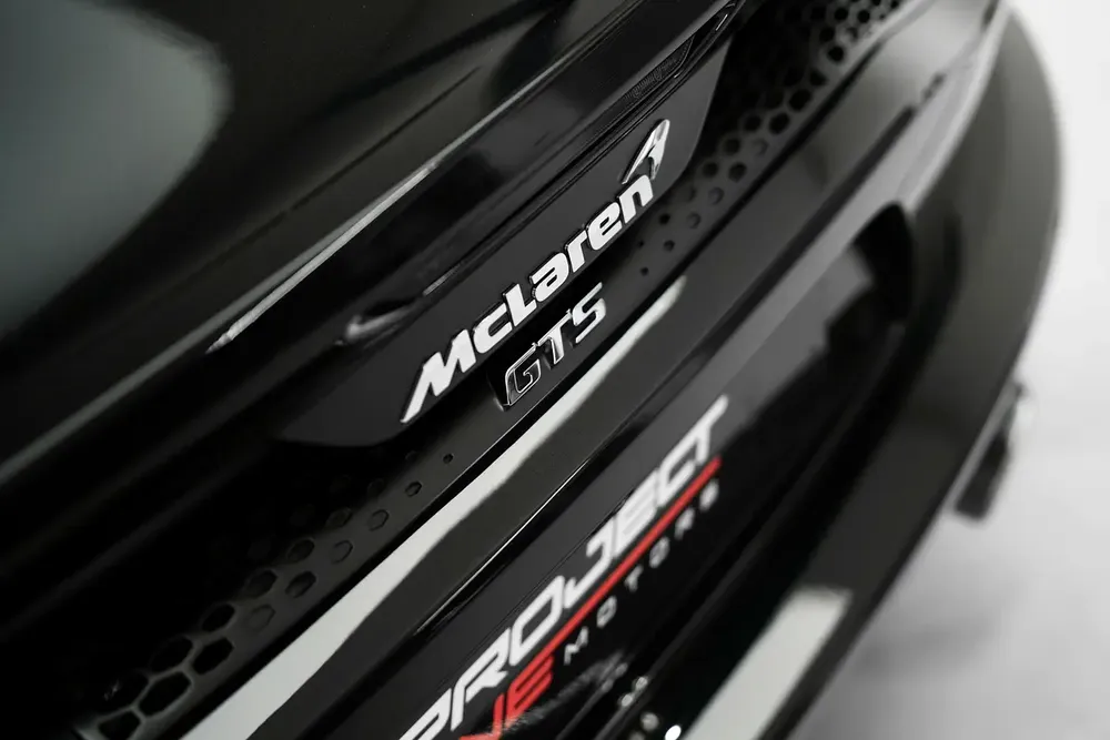 2025 MCLAREN GTS WITH WARRANTY  SERVICE CONTRACT - Image 16