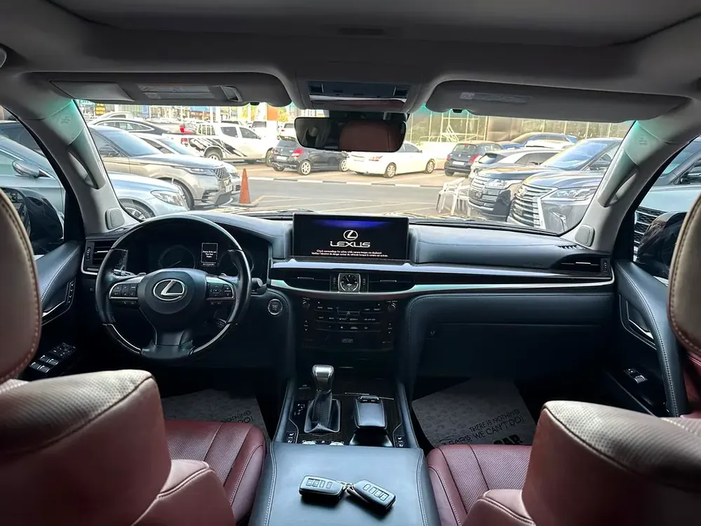 Lexus LX 570 Platinum 2018 - Canadian Specs - Excellent Condition - Image 8
