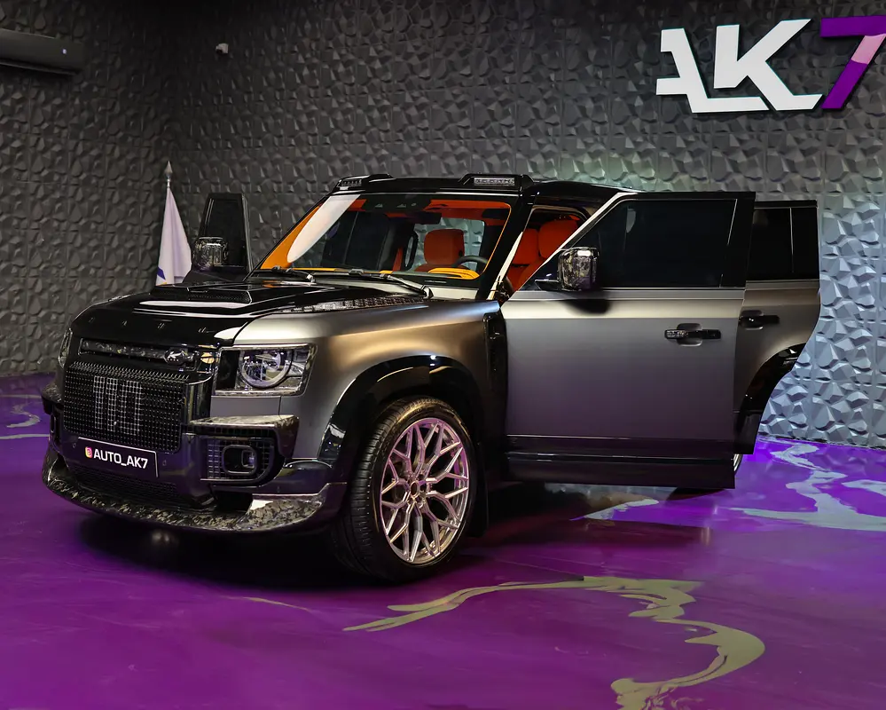 2024 Land Rover Defender 110 First Edition | Canadian Specs | Brand New - Image 12