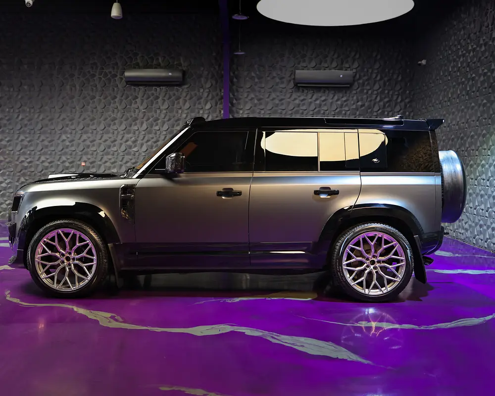 2024 Land Rover Defender 110 First Edition | Canadian Specs | Brand New - Image 4