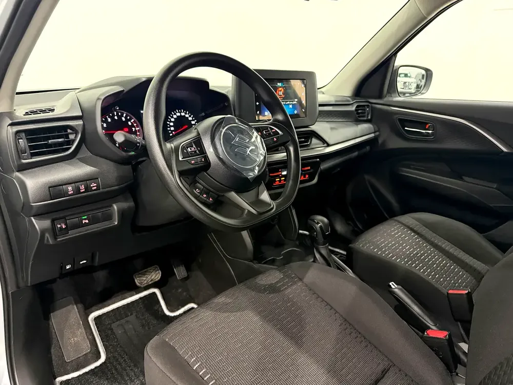 2026 GCC Suzuki Swift GLX | 3yrs Official Dealer Warranty - Image 10