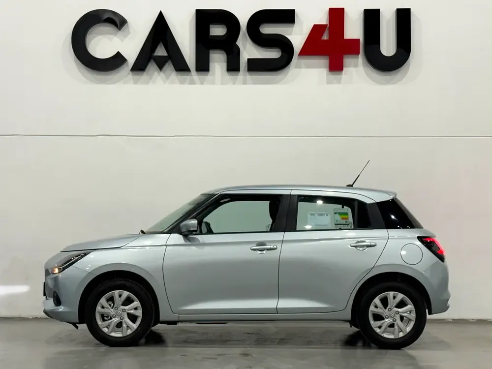 2026 GCC Suzuki Swift GLX | 3yrs Official Dealer Warranty - Image 5
