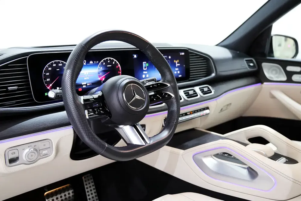 Gargash Warranty + Service Contract 2024 Mercedes-Benz GLS450 8700km - Image 7