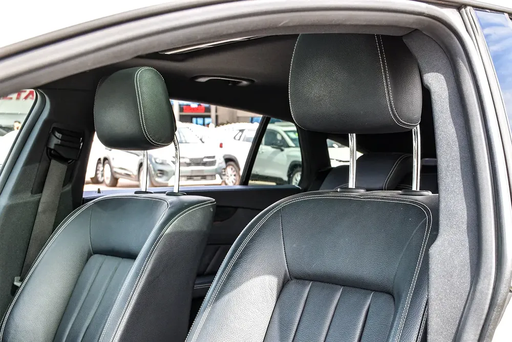 2013 - BENZ CLS550 STW - SUPER CLEAN - LIKE NEW - ONLY 138,000 KM - Image 17