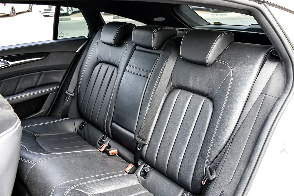 2013 - BENZ CLS550 STW - SUPER CLEAN - LIKE NEW - ONLY 138,000 KM - Image 19