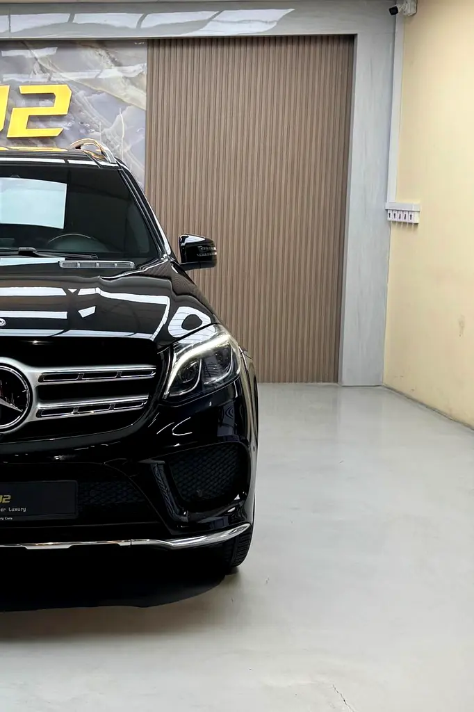 AED 1,914 P.MP | Mercedes-Benz GLS 500 | 4.7L V8 | 2018, GCC Specs - Image 7