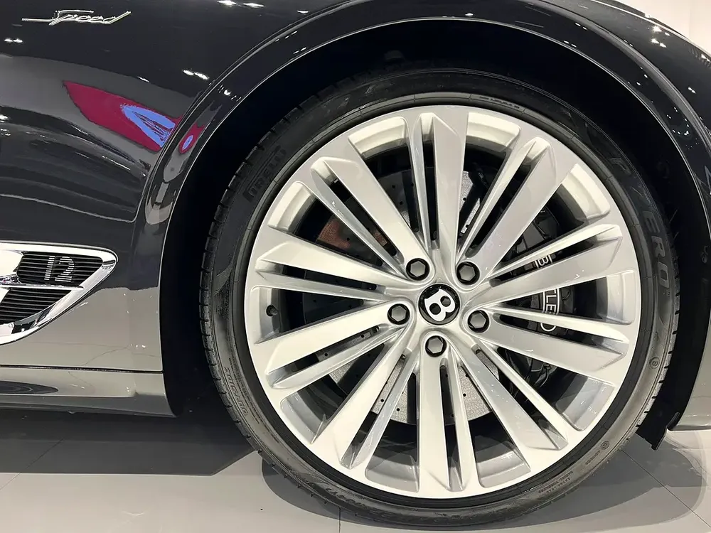 BENTLEY CONTINENTAL GTC SPEED | W12 | 2022 | 1 OUT OF 20 CARS / WARRANTY N SERVICE AVAILABLE - Image 12