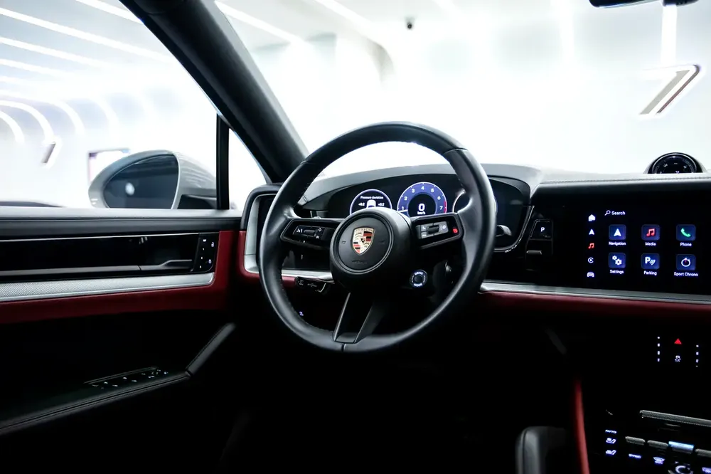 2024 | PORSCHE CAYENNE COUPE | GCC | WARRANTY AL NABOODAH | FULL OPTION | EXCELLENT CONDITION | - Image 9
